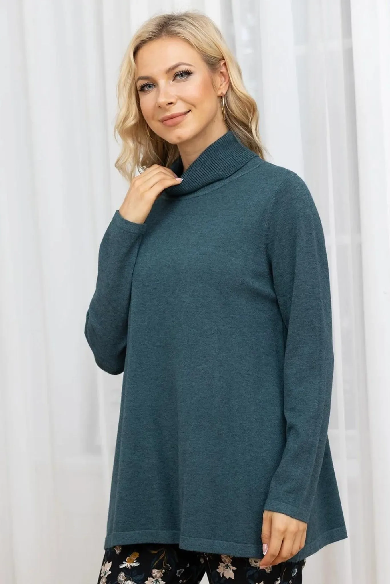 Andrea Everyday Turtleneck